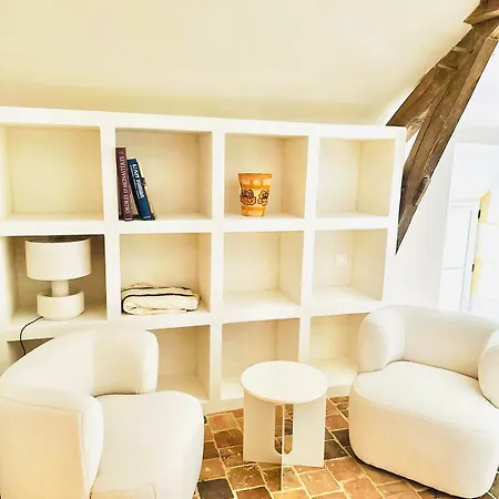 Amazing Villa 5-Br *